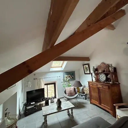 Au Cœur D’un Village Appartement Foce